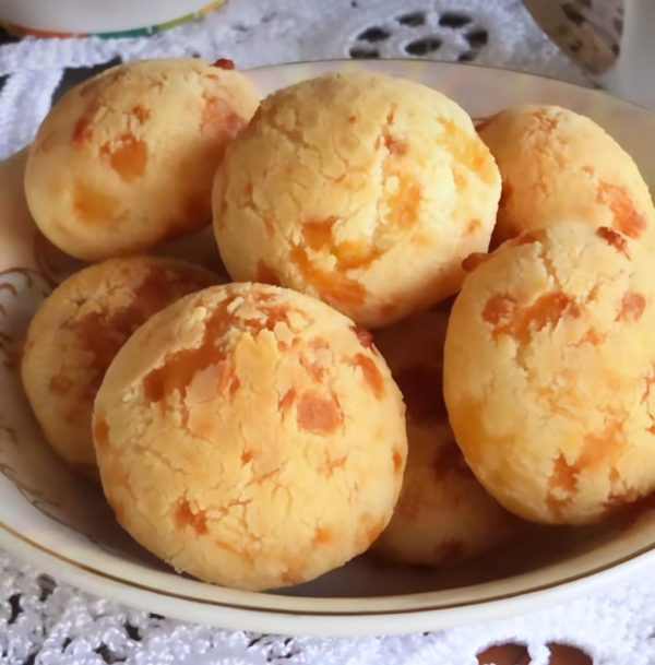 PÃO DE QUEIJO MINEIRO sem glúten e sem lactose